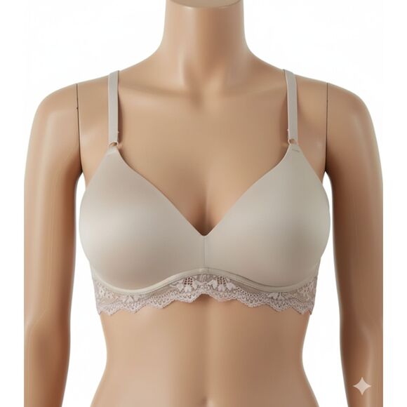 Maidenform Wireless Convertible Push-Up Bra - Picture 1 of 8